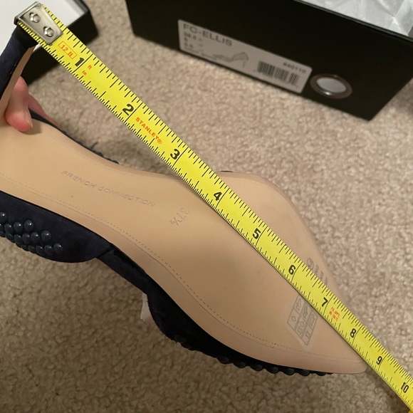 NIB French Connection Ellis Navy Suede Studded Pointed Toe Pumps US 7.5/EU 37.5 - Picture 9 of 9